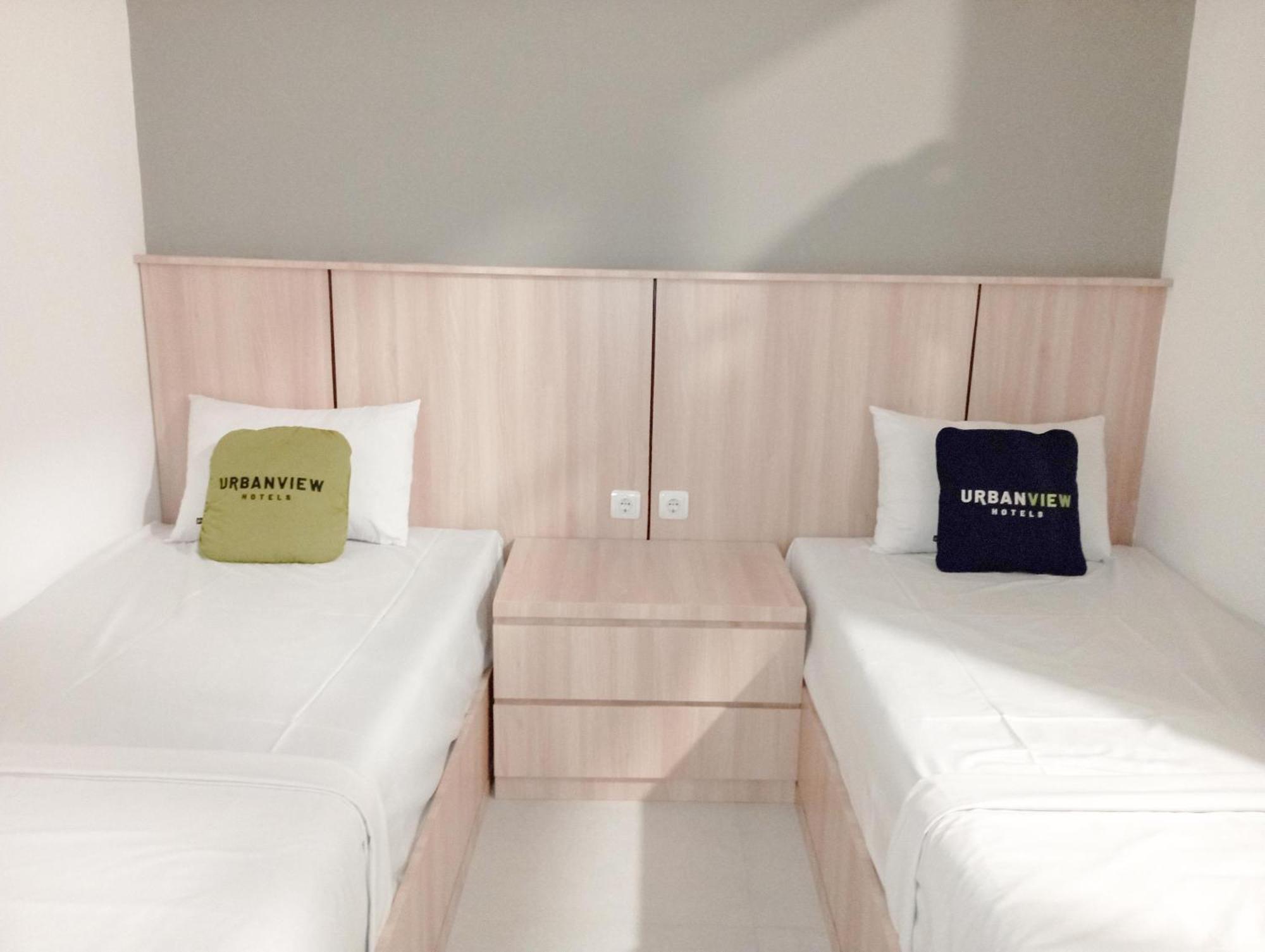Urbanview Hotel Subali Purwokerto Esterno foto